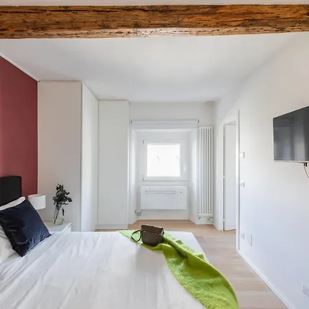 Apartment Iflat Bright & Spacious In Esquilino