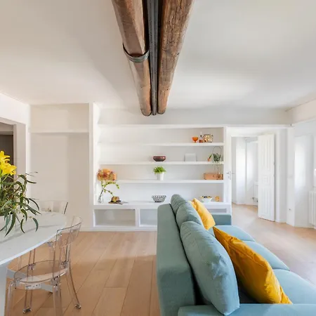 Iflat Bright & Spacious In Esquilino * Roma