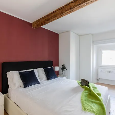 Iflat Bright & Spacious In Esquilino *