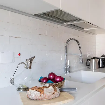 Iflat Bright & Spacious In Esquilino Daire
